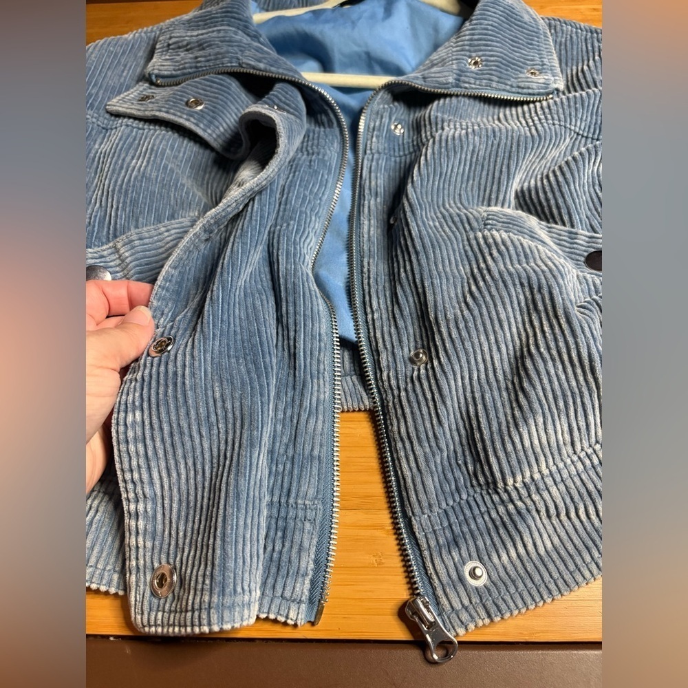 GUC Kancan- Reid Blue Corduroy Cropped Bomber Jacket. Size S - Picture 9 of 12